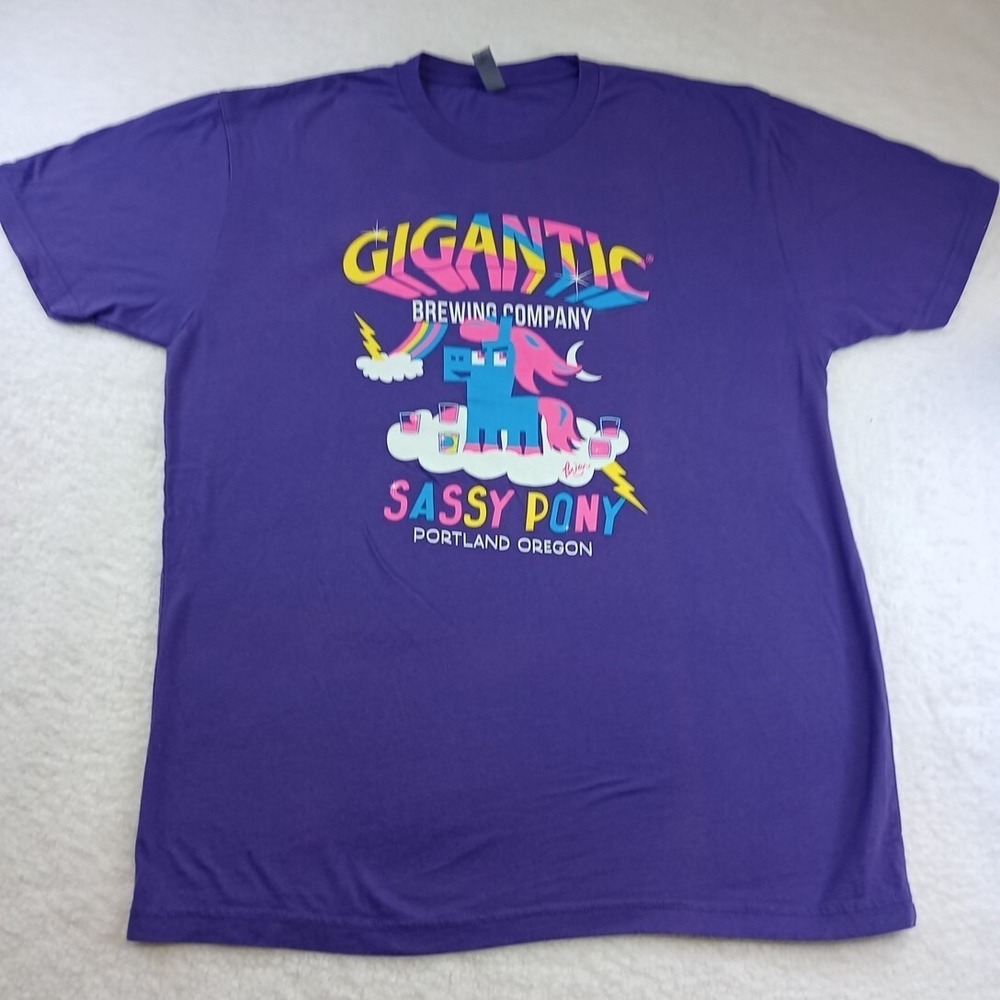 Next Level Gigantic Brewing Company Portland Oregon T-Shirt Men's Size L‎